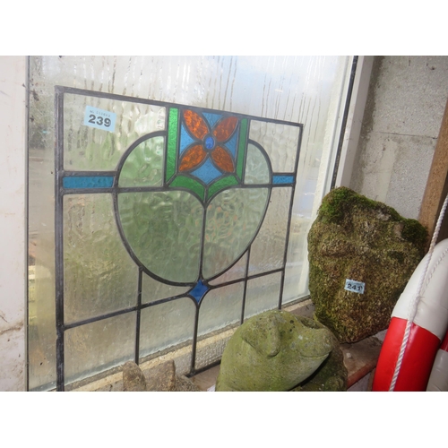 239 - Pane leaded glass