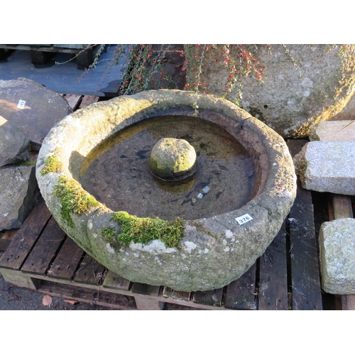 376 - Circular granite trough diameter 38