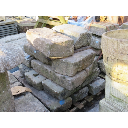 319 - Pallet 12 granite steps