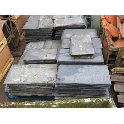 418 - Pallet roof slates mostly 20