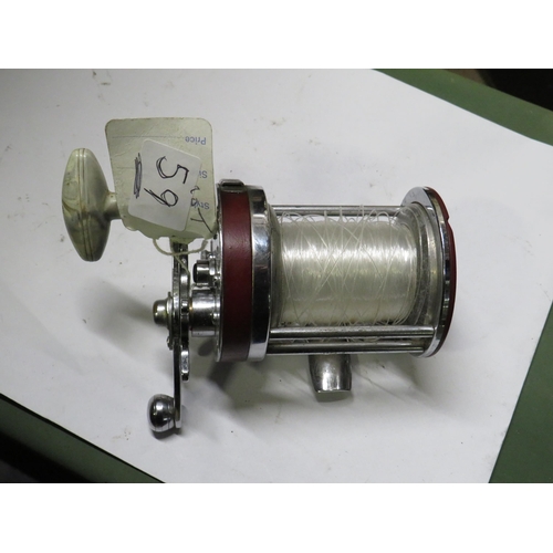 59 - Pflueger  sea king boat reel