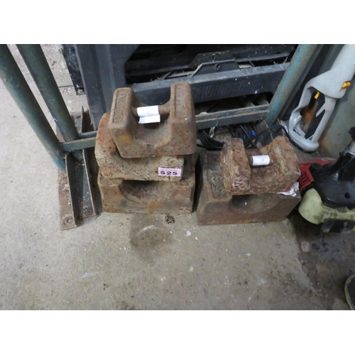 Lot 525       