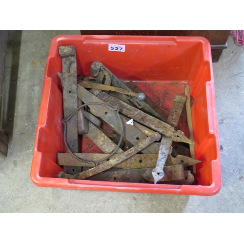 Lot 527       