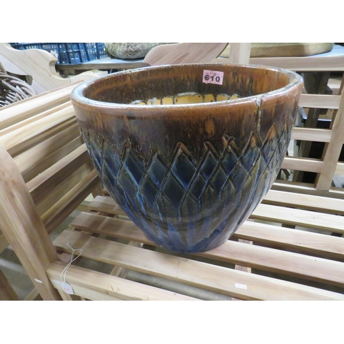 610 - Glazed pot diameter 14.5