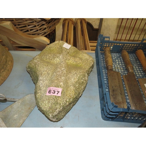 Lot 637       