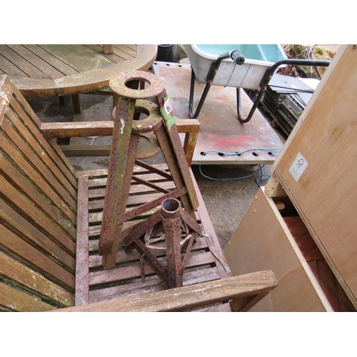 518 - 2 pairs axle stands
