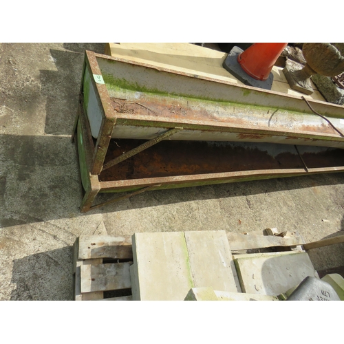 520P - Galvanised sheep trough