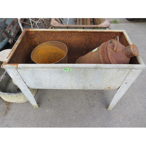 Lot 520Z      