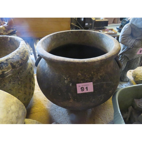 91 - 2 handled terracotta pot