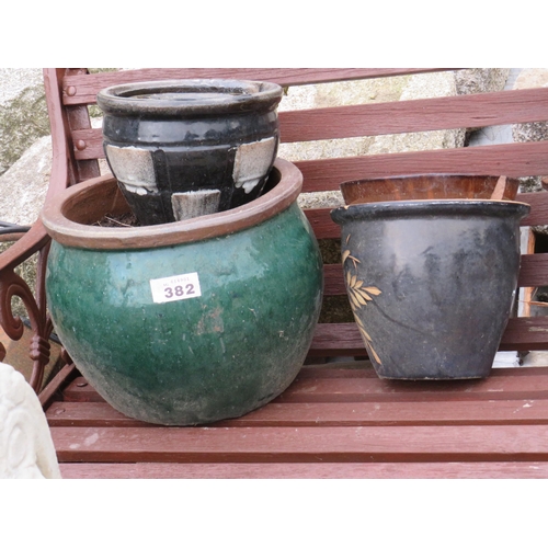 382 - 5 garden pots