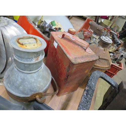 817 - Oil can,galvanised milk can & petrol can