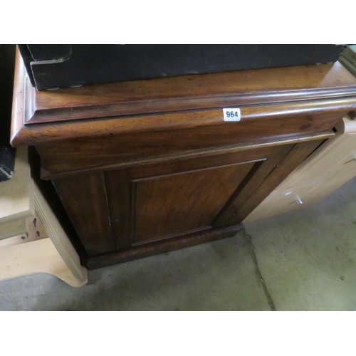 964 - Mahogany cupboard 27