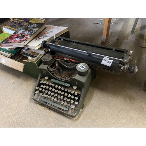 244 - Old typewriter Barlock