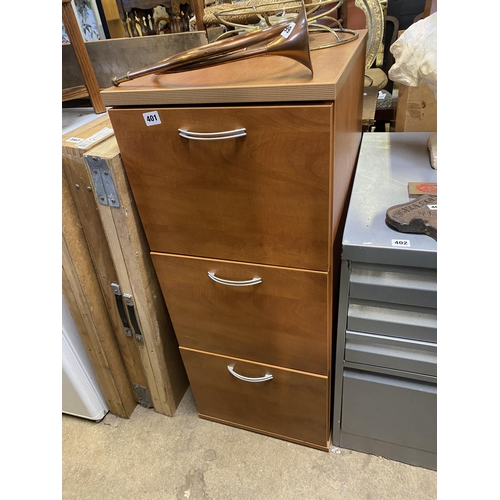 401 - Wooden 3 drawer filing cabinet