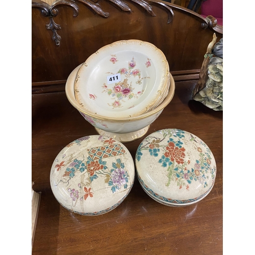 411 - Crown Devon fruit set, 2 china bowls