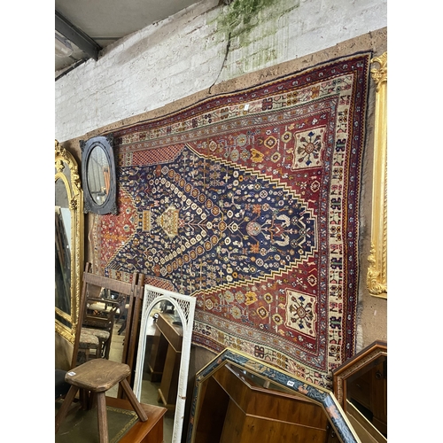 546 - Rug 7ft x 58