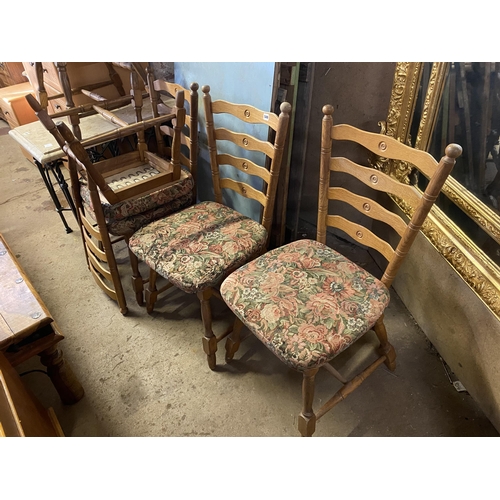 549 - Set of 5 ladder back dining chairs