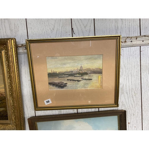 Lot 20        