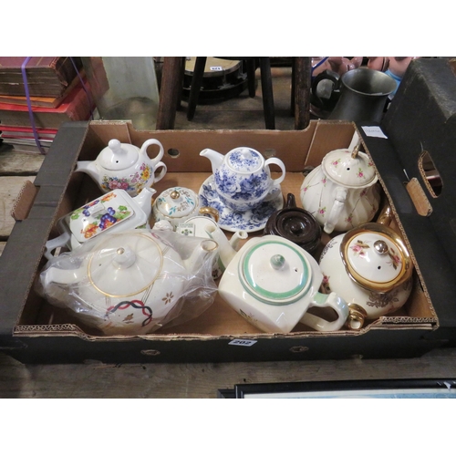 Box teapots