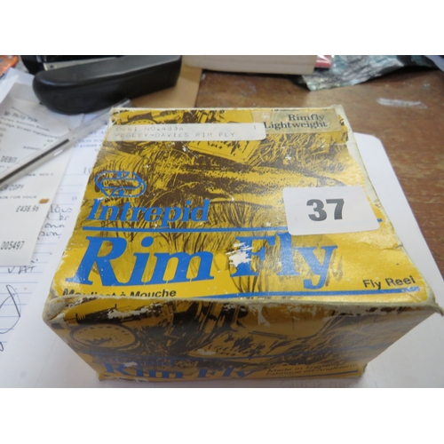 Lot 37        