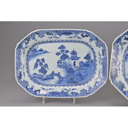 84 - Two chinese blue and white porcelain platters. larger width approx. 35cm (2)