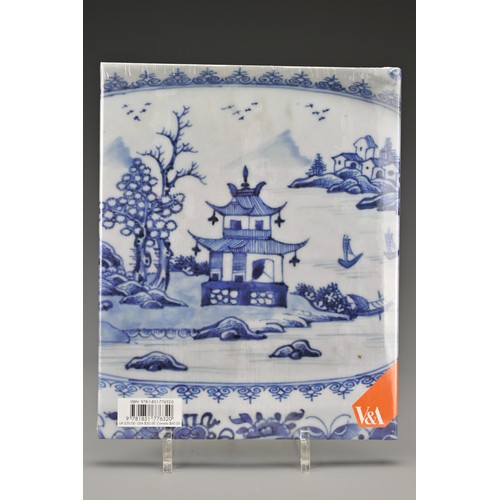 372 - Reference Book: Chinese Export Ceramics –Rose Kerr. Hardback. Lavishly illustrated. 28cm x 22.5cm. 1... 