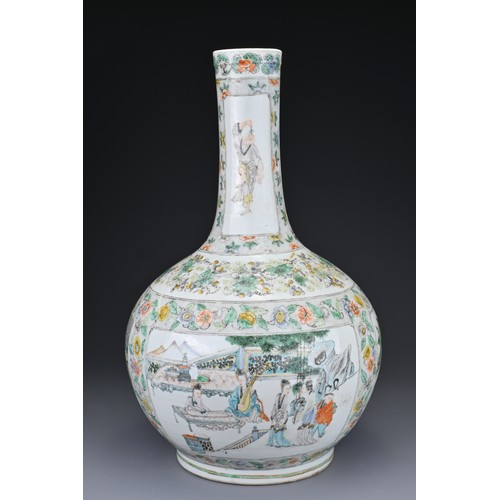 64 - A CHINESE FAMILLE VERTE BOTTLE VASE, 19TH CENTURY. The vase with globular body and long cylindrical ... 