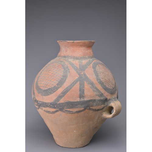 96 - A LARGE CHINESE NEOLITHIC PAINTED POTTERY JAR –MACHANG PHASE. Geometric patterns in black pigment ov... 