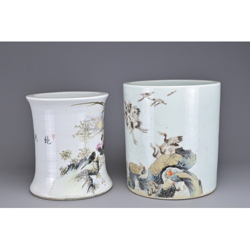 78 - TWO CHINESE PORCELAIN BRUSH POTS, MID 20TH CENTURY. To include a cylindrical brush pot decorated wit... 