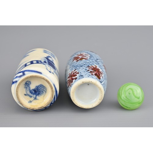 21 - TWO CHINESE PORCELAIN SNUFF BOTTLES, 19TH CENTURY. To include a cylindrical bottle decorated in blue... 