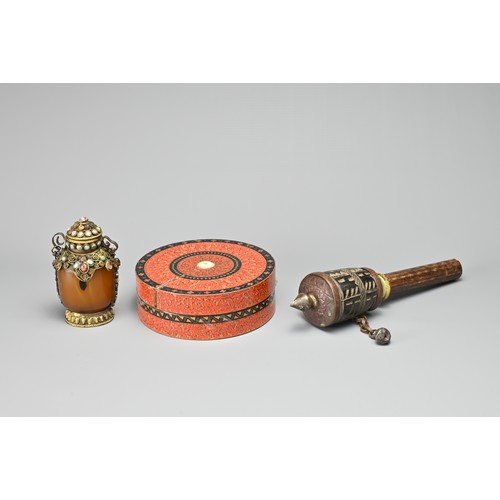 34 - THREE TIBETAN / BURMESE ITEMS, 19/20TH CENTURY. To include an agate bottle and cover mounted in gilt... 