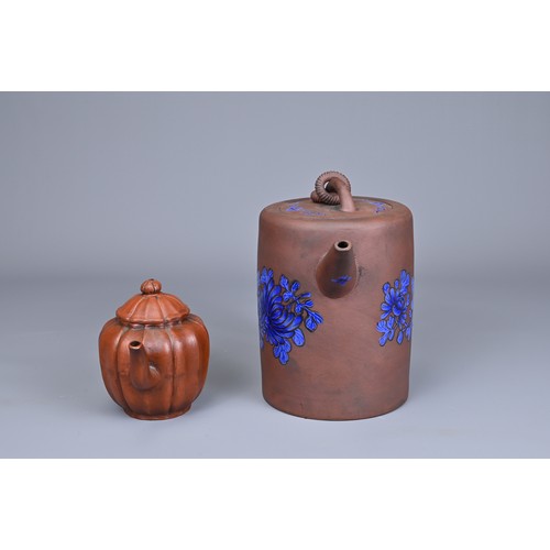 79 - TWO CHINESE TAIWAN YIXING POTTERY TEA POTS, 20TH CENTURY. A cylindrical form teapot with blue enamel... 