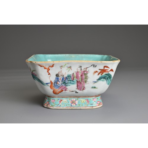 19 - A CHINESE FAMILLE ROSE PORCELAIN BOWL, TONGZHI, 19TH CENTURY. Square lobed form decorated with the e... 