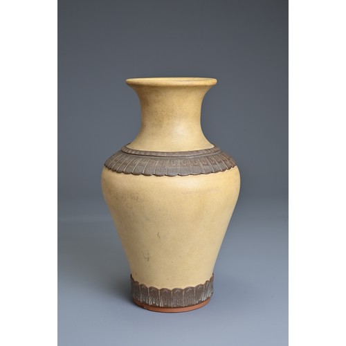 62 - A CHINESE YIXING POTTERY VASE, MA RONGYUAN, 1958. OF baluster form with carved decoration with bird ... 