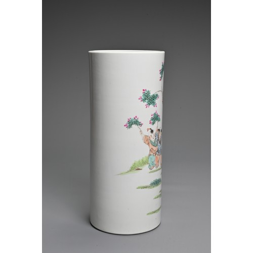 30 - A CHINESE FAMILLE ROSE PORCELAIN VASE, 20TH CENTURY.  Of cylindrical form decorated with children pl... 