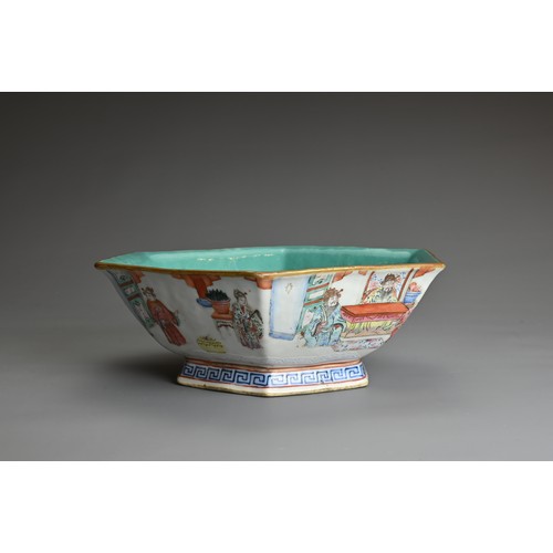 37 - A CHINESE FAMILLE ROSE HEXAGONAL PORCELAIN BOWL, TONGZHI PERIOD (1861-75). Decorated to the exterior... 