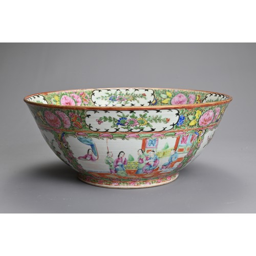 27 - A CHINESE CANTON FAMILLE ROSE PORCELAIN PUNCH BOWL, 19/20TH CENTURY. Rose medallion decorated with p... 