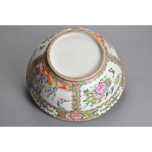 27 - A CHINESE CANTON FAMILLE ROSE PORCELAIN PUNCH BOWL, 19/20TH CENTURY. Rose medallion decorated with p... 