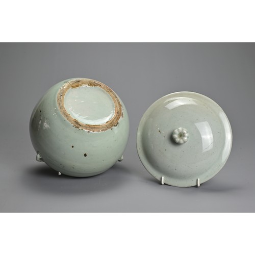 30 - A CHINESE PALE CELADON GLAZED PORCELAIN TUREEN AND COVER, 19TH CENTURY. Rounded pot with four handle... 