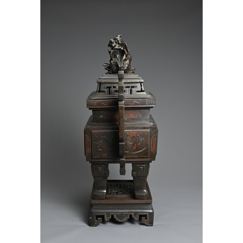 222 - A LARGE AND IMPRESSIVE VIETNAMESE SILVER AND COPPER INLAID BRONZE CENSER ON STAND, 19/20TH CENTURY. ... 