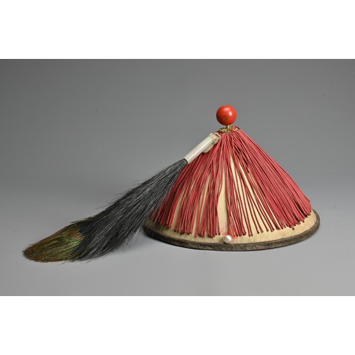 86 - A CHINESE MANDARIN OFFICIALS SUMMER HAT WITH WHITE JADE PLUME AND RED FINIAL, QING DYNASTY. A bamboo... 