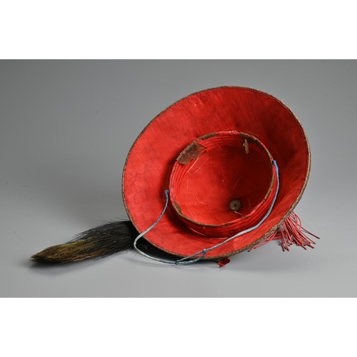 86 - A CHINESE MANDARIN OFFICIALS SUMMER HAT WITH WHITE JADE PLUME AND RED FINIAL, QING DYNASTY. A bamboo... 