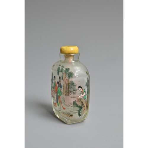 12 - A CHINESE INSIDE PAINTED GLASS SNUFF BOTTLE, ATTRIBUTED TO YONG SHOU TIAN. Of rectangular form decor... 