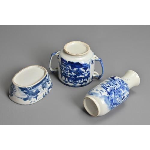 18 - A GROUP OF FOUR CHINESE BLUE AND WHITE PORCELAIN ITEMS, 18/19TH CENTURY. To include a vase decorated... 