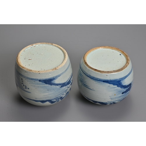 34 - A GROUP OF CHINESE PORCELAIN ITEMS, MING DYNASTY AND LATER. To include two blue and white porcelain ... 