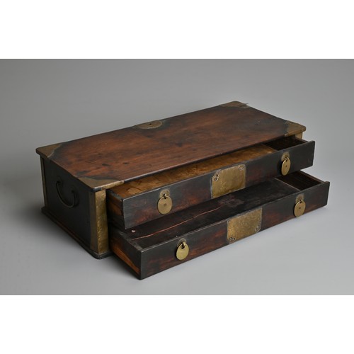 214 - A CHINESE CHICKEN WING WOOD RECTANGULAR SCALE BOX, JICHIMU. 19/20TH CENTURY. Two drawer compartments... 