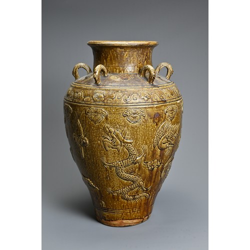 169 - A LARGE CHINESE OR SOUTHEAST ASIAN BROWN GLAZED MARTABAN STORAGE JAR, 17/18TH CENTURY. Moulded with ... 