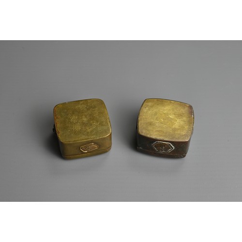 244 - TWO JAPANESE MEIJI PERIOD (1868-1912) SMALL BRONZE SNUFF-BOXES. Each of square form, the first decor... 