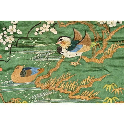 254 - A JAPANESE FUKUSA DEPICTING A PAIR OF OSHIDORI, MANDARIN DUCKS, EARLY MEIJI PERIOD (1868-1912). Of s... 