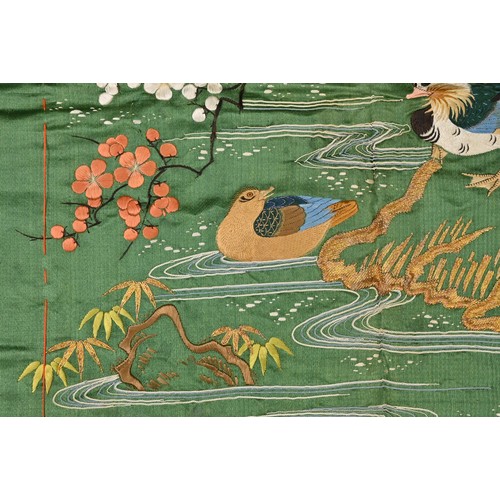 254 - A JAPANESE FUKUSA DEPICTING A PAIR OF OSHIDORI, MANDARIN DUCKS, EARLY MEIJI PERIOD (1868-1912). Of s... 